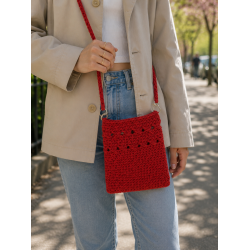 Ruby Red háčkovaná crossbody kabelka